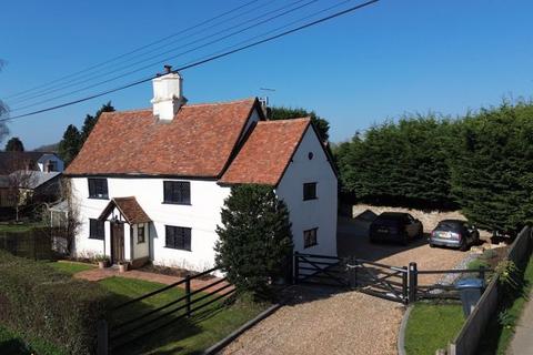 5 bed property, in Stevenage SG2, £995,000