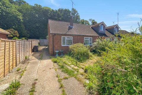 3 bed property, in Bournewood, £297,500