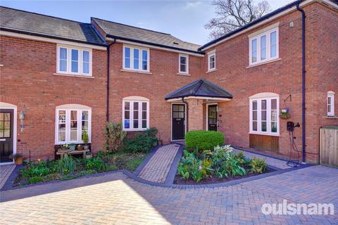 3 bed property, in Hammond Court, £285,000