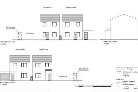 3 bed property, in Queen Emmas, £150,000