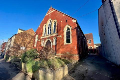 Studio, in Oldminster Road, £250,000