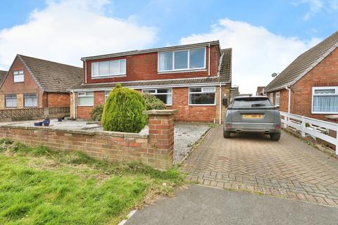 3 bed property, in Eastfield Road, £155,000