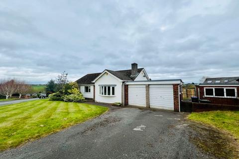 4 bed property, in Innisfree, £430,000