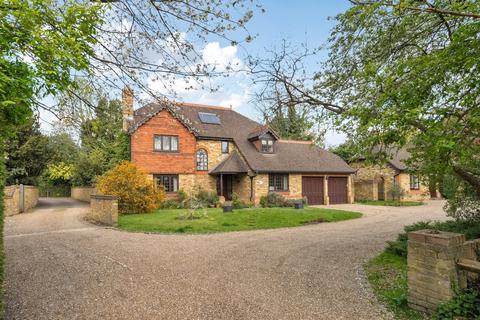 5 bed property, in Lower Green Road, £1,250,000