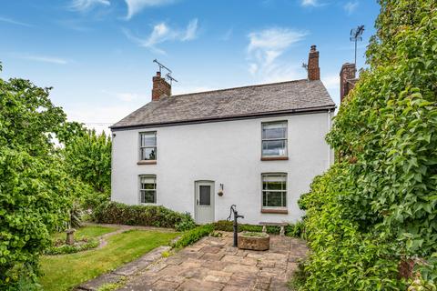 4 bed property, in Mill House, £425,000