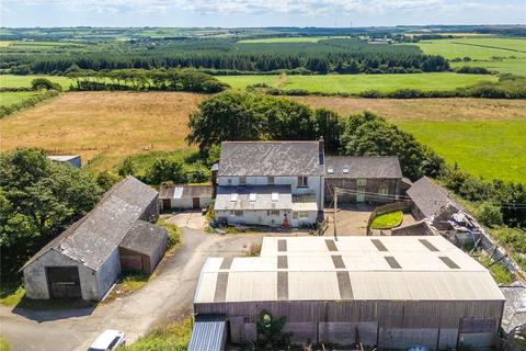 10 bed property, in Higher Clovelly, £875,000