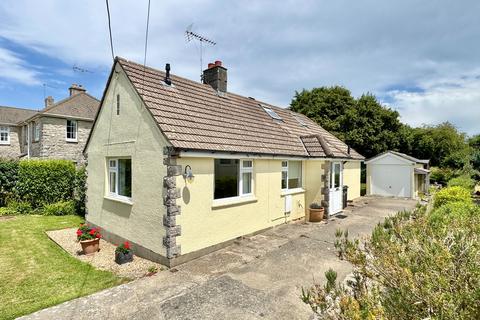 4 bed property, in The Hyde, £495,000