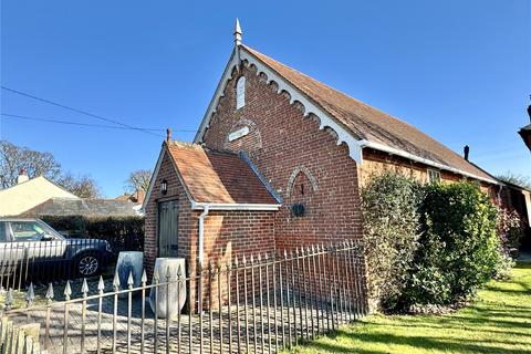 2 bed property, in Lymington Road, £575,000
