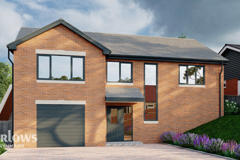 Land, in Beech Tree Crescent, £90,000