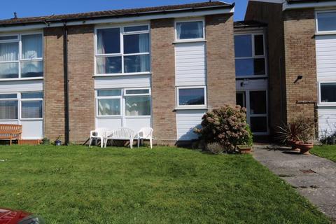 2 bed property, in Ty Helyg, £65,000