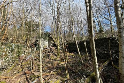 Land, in Hen Felin Lifio, £135,000