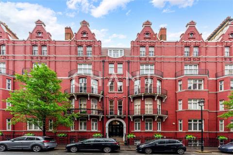 6 bed property, in Hyde Park Mansions, £1,100,000