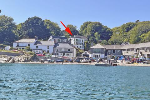5 bed property, in Helford Passage, £1,350,000