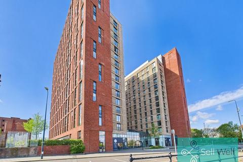 2 bed property, in No.1 Old Trafford Park 4 Wharf End, £185,000