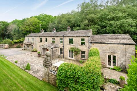 4 bed property, in Bent Ley Road, £790,000