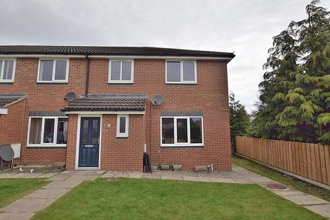 3 bed property, in Colville Court, £185,000