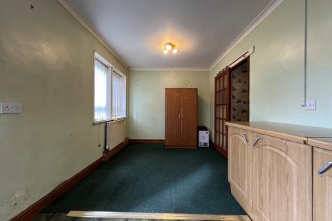 3 bed property, in Ucheldre, £120,000