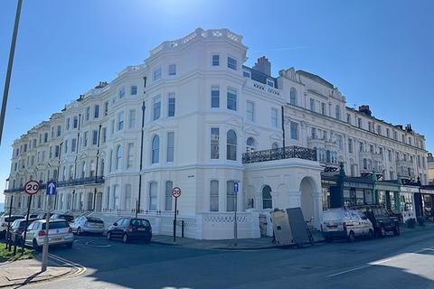 1 bed property, in Verner House, £260,000