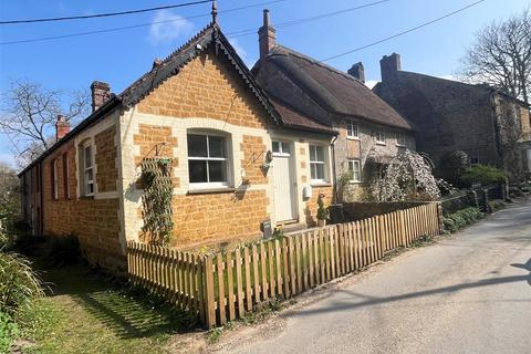 2 bed property, in Stoke Abbott, £275,000