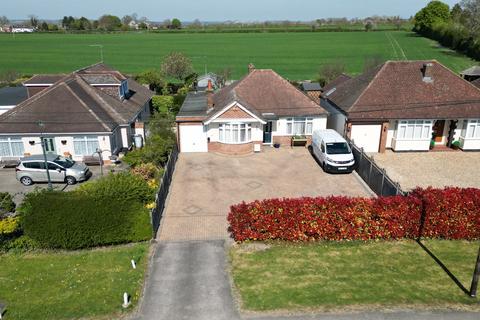 3 bed property, in London Road, £700,000