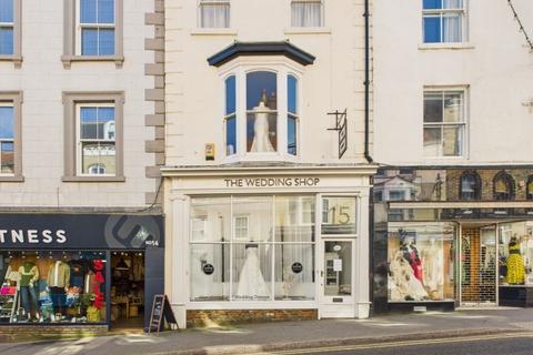 2 bed property, in 15 Flowergate, £350,000