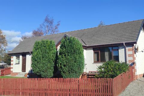 5 bed property, in 3 Robertson Drive, £243,500
