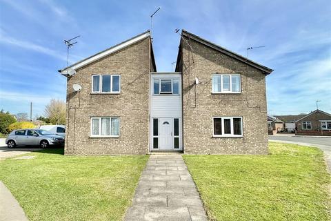1 bed property, in Maplewood Avenue, £42,500