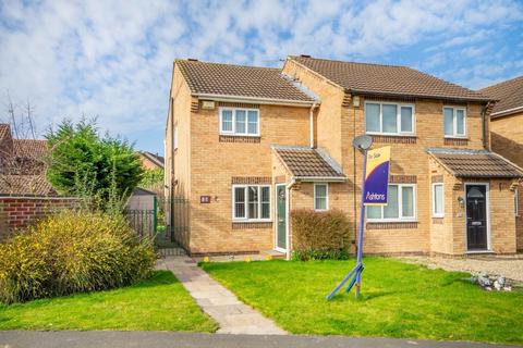 2 bed property, in Oakdale Road, £249,500