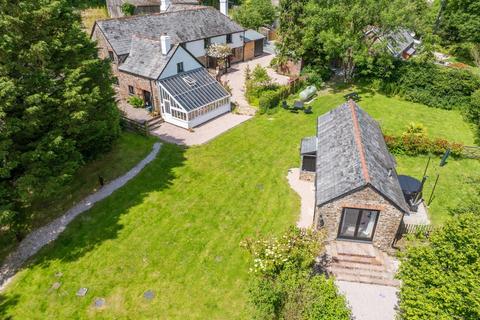 4 bed property, in Cookbury, £950,000