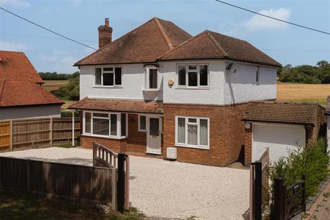 4 bed property, in Lodge Lane, £750,000