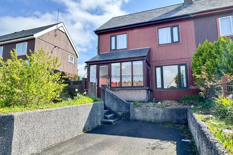 3 bed property, in Macleod Road, £110,000