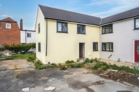 3 bed property, in 1 The Old Post Office, £425,000