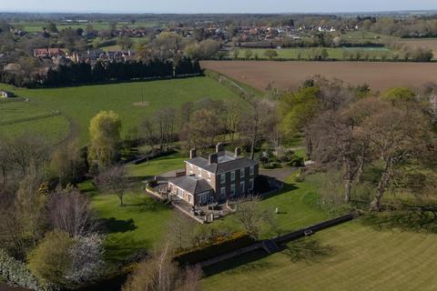 5 bed property, in Raskelf, £1,500,000