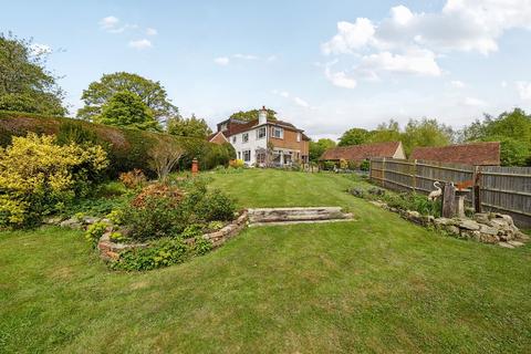 3 bed property, in Eridge Road, £625,000