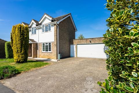 4 bed property, in Watling Road, £375,000