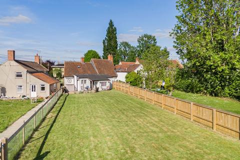 3 bed property, in East Tytherton, £405,000