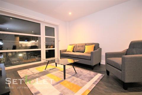 1 bed property, in Aria Apartments, £140,000