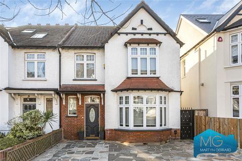 4 bed property, in Stanhope Avenue, £1,200,000