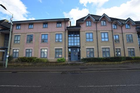 2 bed property, in Cavendish House, £160,000