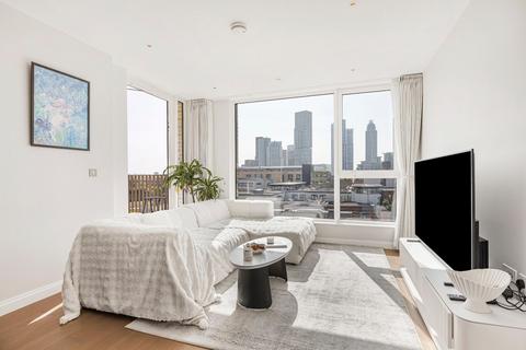 2 bed property, in Oval Village, £950,000