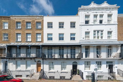 7 bed property, in Nelson Crescent, £950,000