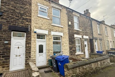 3 bed property, in Cambridge Street, £35,000