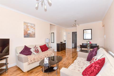 3 bed property, in North Barrack Road, £410,000