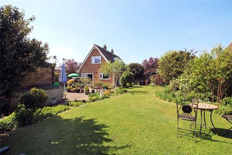 3 bed property, in Brecon Road, £400,000