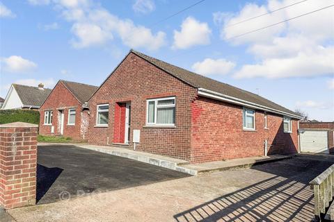 3 bed property, in St. Faith's Road, £350,000