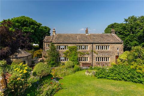 4 bed property, in Moorside Lane, £995,000