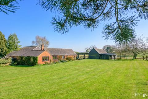 4 bed property, in Stockerston, £900,000