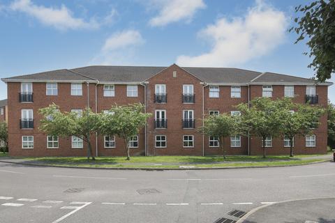 2 bed property, in Welland Road, £120,000