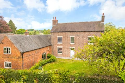 5 bed property, in Coton Green Farmhouse, £1,150,000