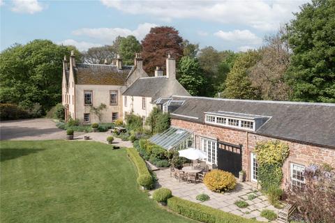 8 bed property, in Drummonie House, £1,950,000